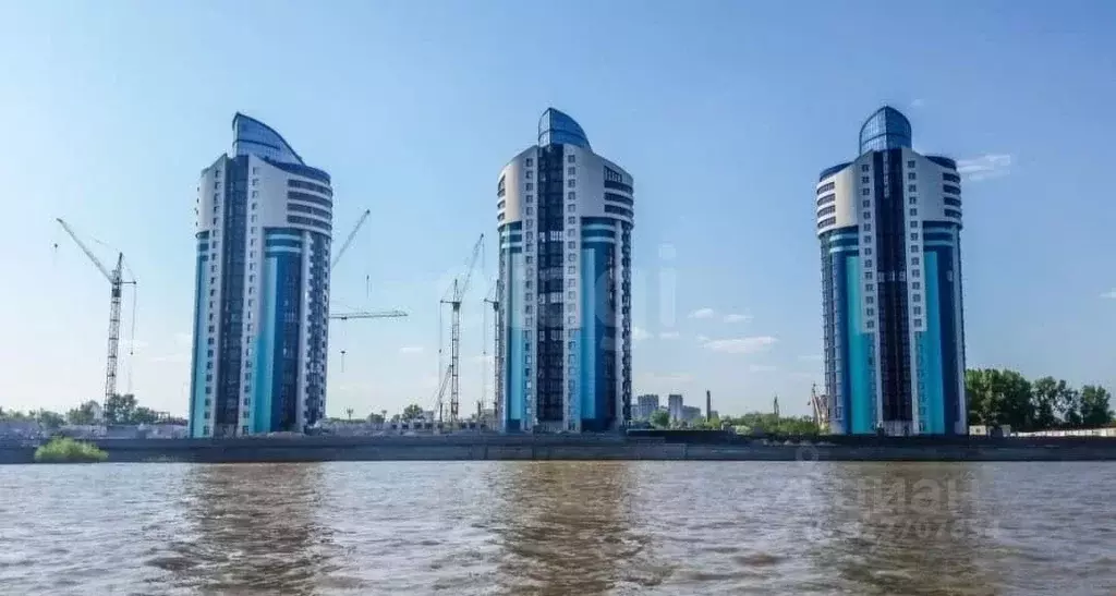 2-к кв. Алтайский край, Барнаул Приречная ул., 5 (75.2 м) - Фото 0