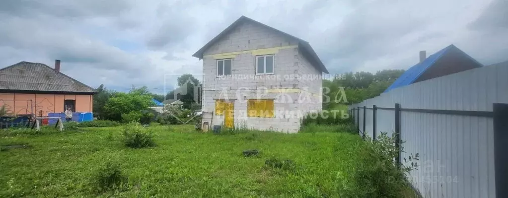 Дом в Кемеровская область, Кемерово Барабинская ул. (174 м) - Фото 1