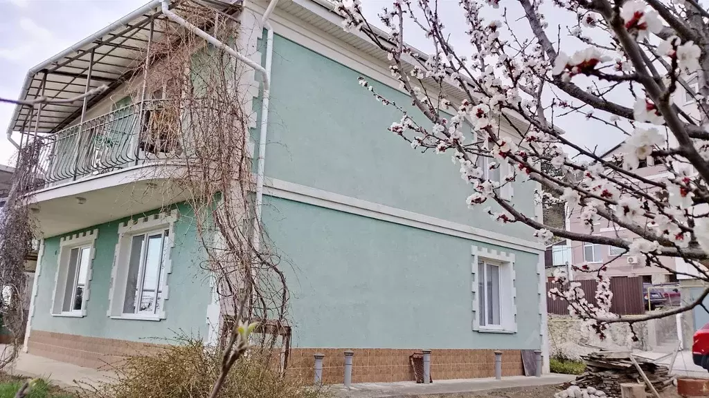 Дом в Крым, Ялта ул. Ветеранов, 5 (256 м) - Фото 1