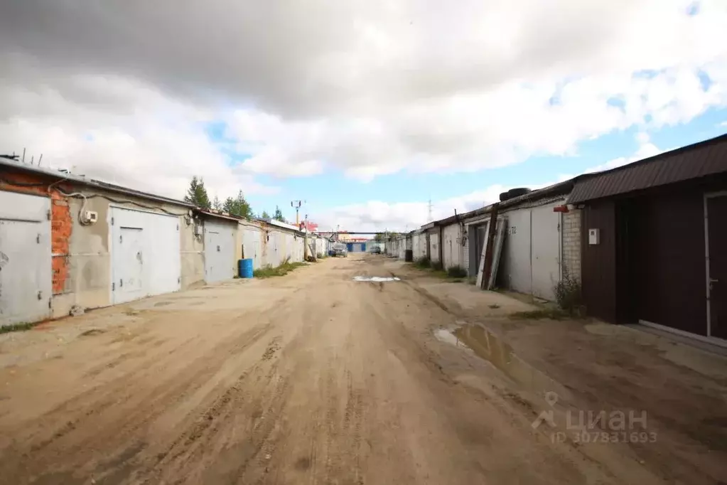 Гараж в Ямало-Ненецкий АО, Новый Уренгой Монтажников мкр, ул. ... - Фото 0