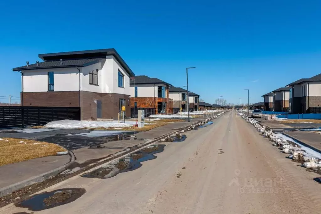 Участок в Тюменская область, Тюменский муниципальный округ, с. ... - Фото 1