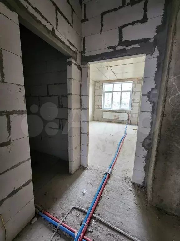 2-к. квартира, 70 м, 1/9 эт. - Фото 1