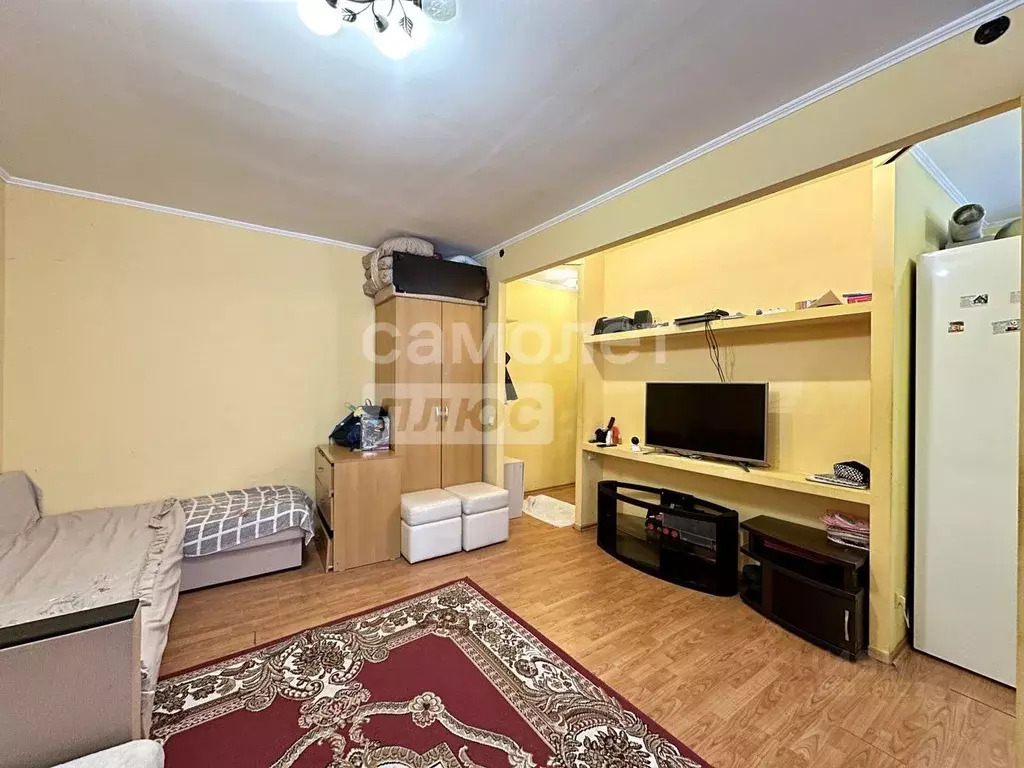 1-к кв. Московская область, Красногорск Светлая ул., 3 (30.0 м) - Фото 1