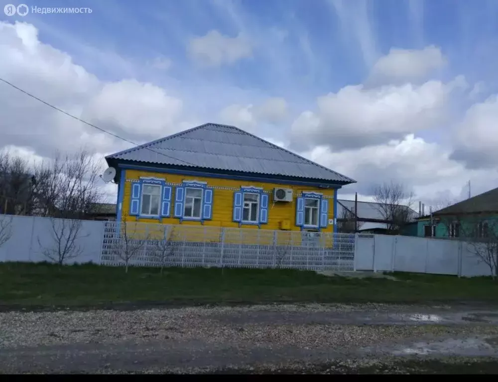 Дом в Фролово, улица Островского, 54 (65.3 м) - Фото 1
