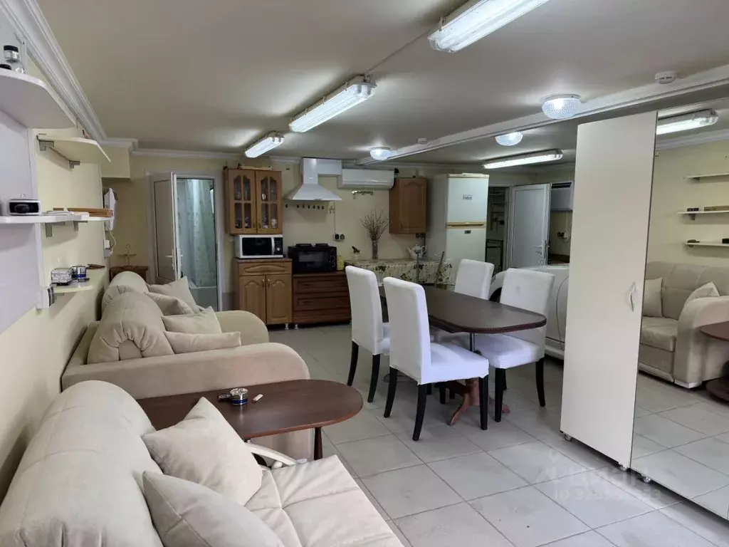 Гараж в Краснодарский край, Сочи пер. Богдана Хмельницкого, 9А (52 м) - Фото 1