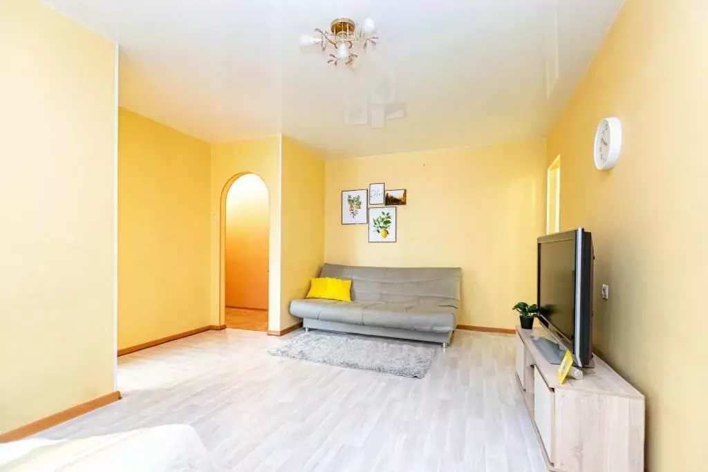 2-к кв. Пермский край, Пермь ул. Мира, 49 (49.0 м) - Фото 2