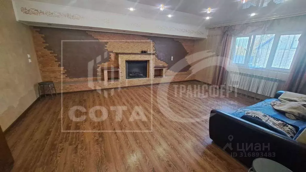 Дом в Воронежская область, Воронеж ул. Октябрьская, 12 (114 м) - Фото 0