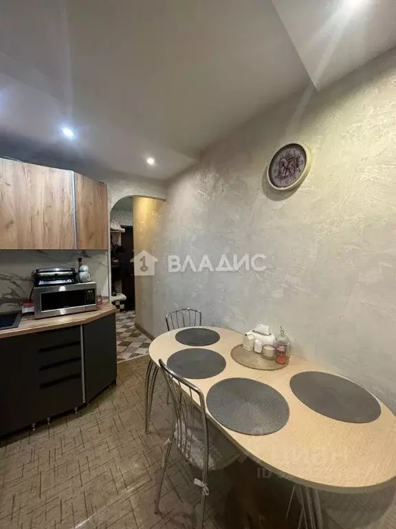 2-к кв. Волгоградская область, Волгоград ул. Германа Титова, 46 (46.4 ... - Фото 2