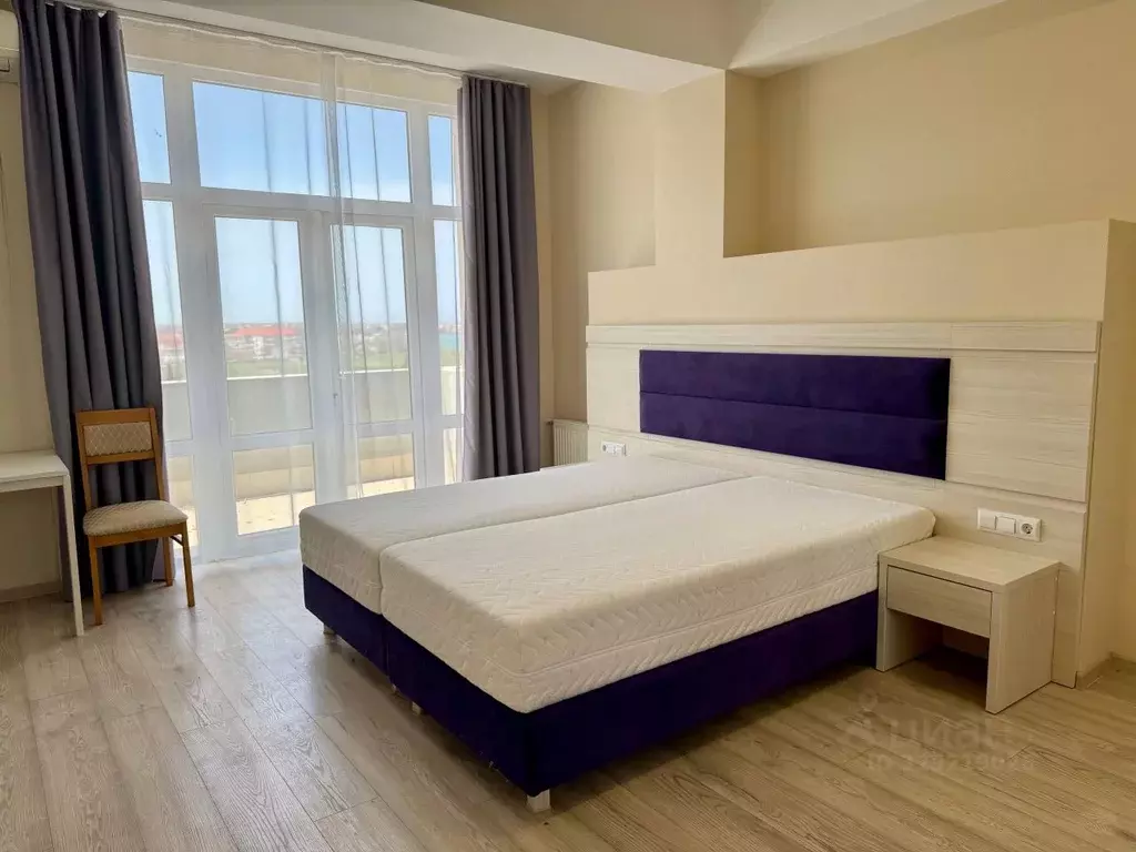 Студия Крым, Черноморское пгт ул. Сигнальная, 30Ас8 (39.2 м) - Фото 1