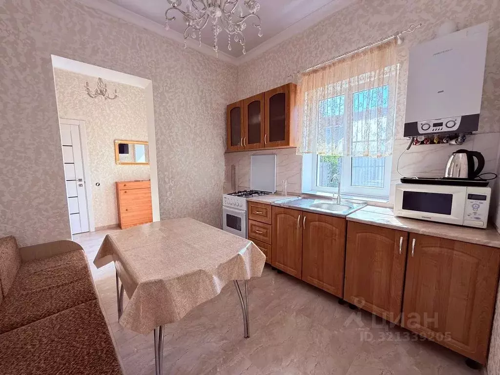 Дом в Ставропольский край, Пятигорск ул. Разина, 75 (30 м) - Фото 1