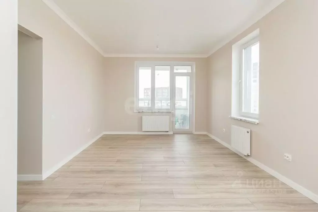 2-к кв. Тюменская область, Тюмень ул. Краснооктябрьская, 6 (60.7 м) - Фото 2