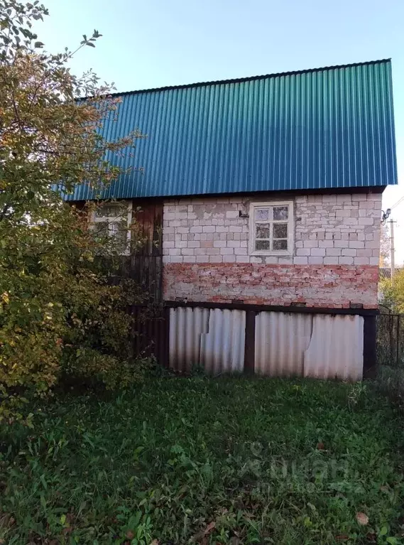 Дом в Башкортостан, Чишминский район, Аровский сельсовет, Сахарник-2 ... - Фото 1