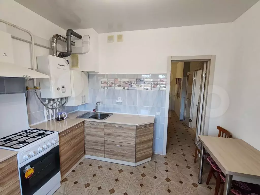 1-к. квартира, 39 м, 2/3 эт. - Фото 1