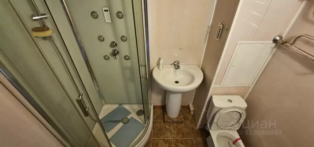 3-к кв. Москва ул. Маршала Катукова, 17К2 (67.9 м) - Фото 2