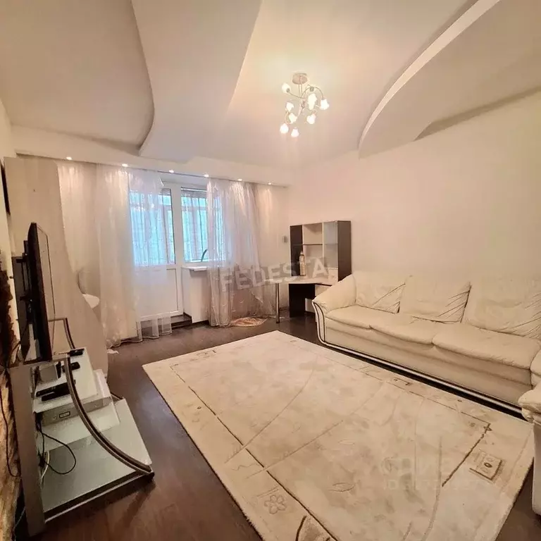 3-к кв. Тюменская область, Тюмень ул. Домостроителей, 16к1 (94.0 м) - Фото 2