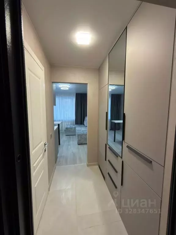 Студия Приморский край, Владивосток ул. Надибаидзе, 28 (17.9 м) - Фото 1