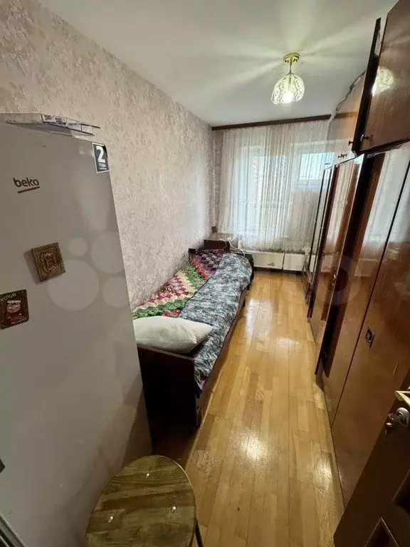 Комната 8 м в 4-к., 6/10 эт. - Фото 1