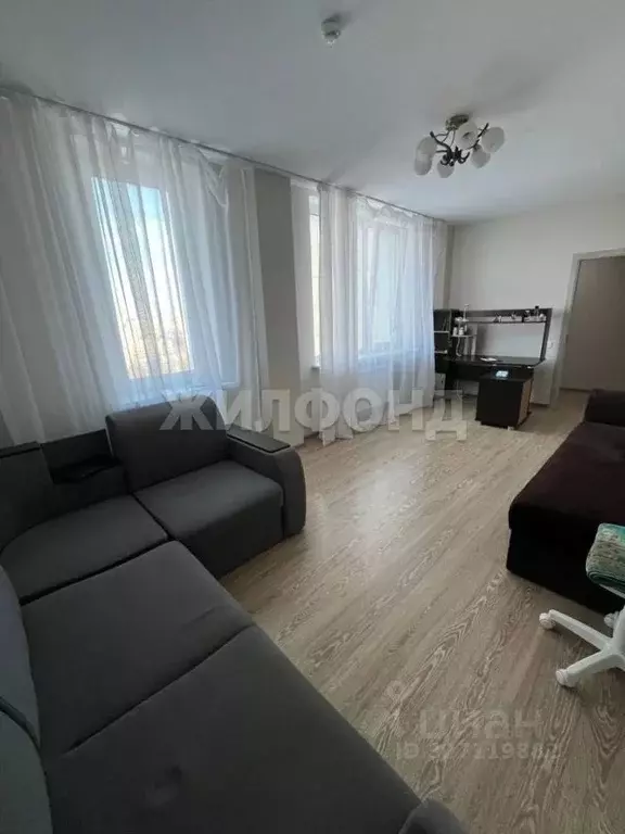 3-к кв. Белгородская область, Белгород ул. Костюкова, 12а (77.0 м) - Фото 2