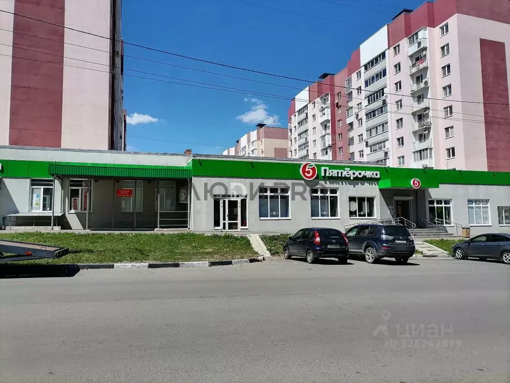 Помещение свободного назначения в Саратовская область, Саратов ул. ... - Фото 1