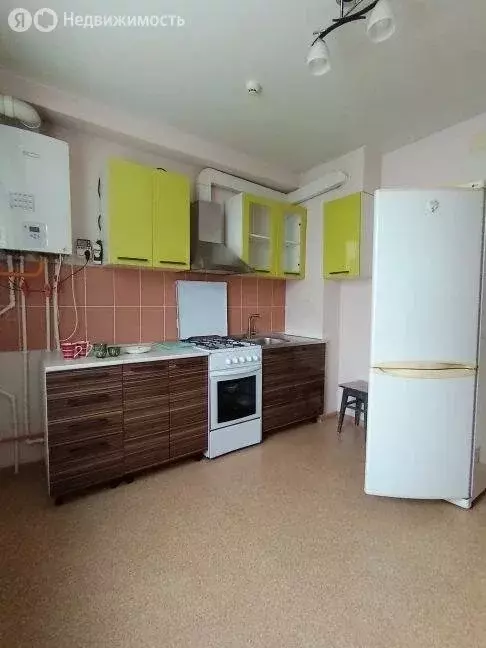 3-комнатная квартира: Южно-Сахалинск, Анивская улица, 112к1 (61 м) - Фото 1