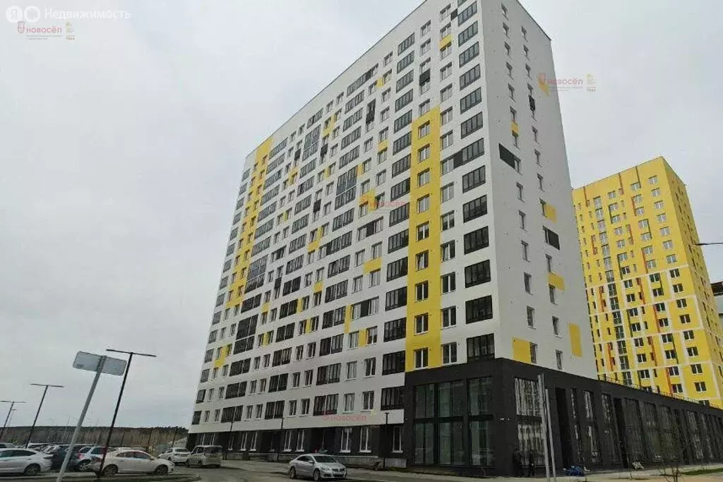 1-комнатная квартира: Екатеринбург, улица Академика Ландау, 41 (34 м) - Фото 1
