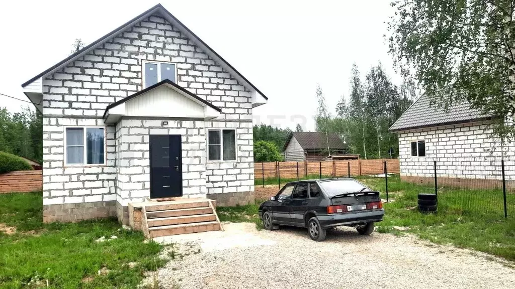 Дом в Новгородская область, Новгородский район, Трубичинское с/пос, д. ... - Фото 1