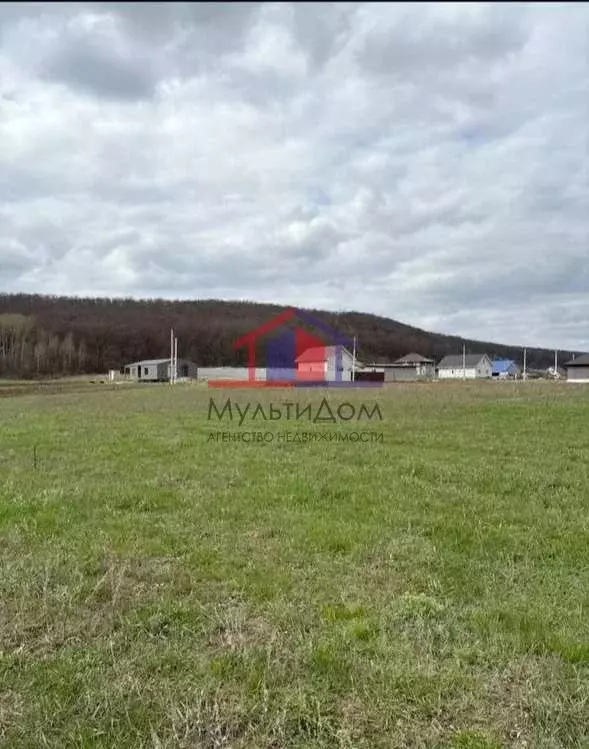 Участок в Белгородская область, Старооскольский городской округ, с. ... - Фото 1