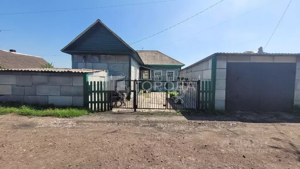 Дом в Кемеровская область, Киселевск Школьная ул., 37 (99 м) - Фото 1