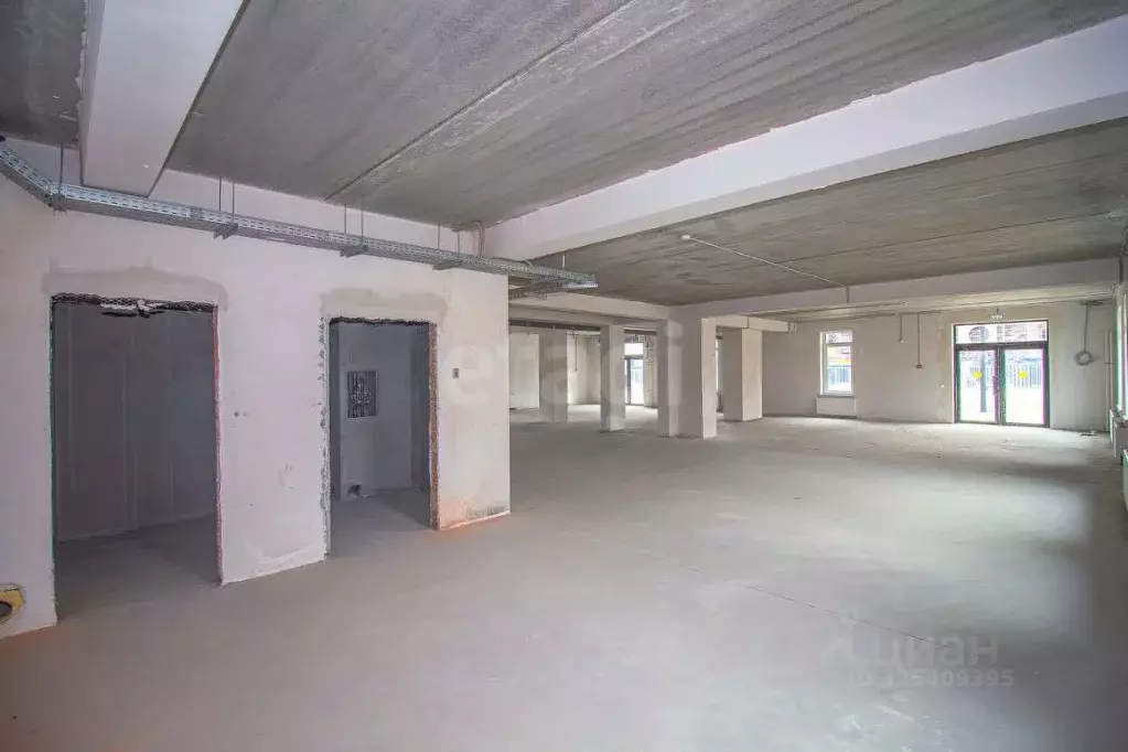 Помещение свободного назначения в Ямало-Ненецкий АО, Новый Уренгой ... - Фото 1