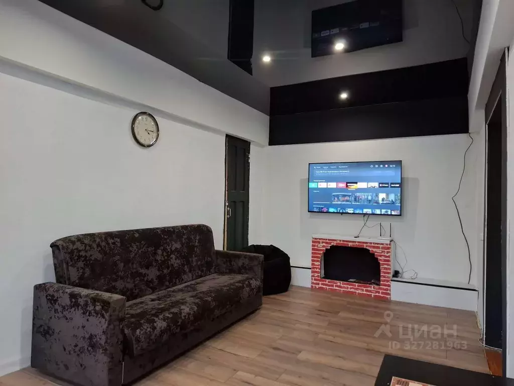 2-к кв. Кировская область, Киров Октябрьский просп., 8 (44.0 м) - Фото 1