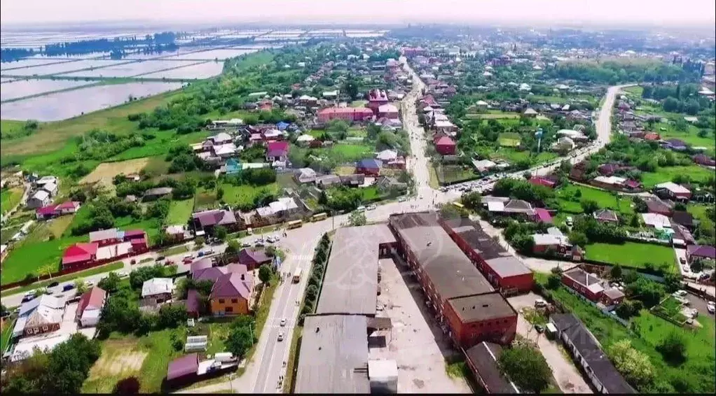 Участок в Адыгея, Тахтамукай аул ул. Карла Маркса (7.6 сот.) - Фото 0