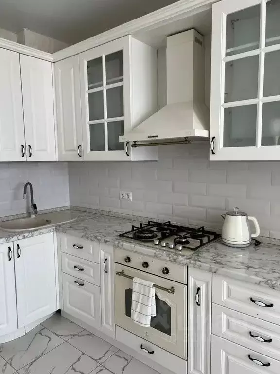 2-к кв. Севастополь просп. Античный, 26к3 (65.0 м) - Фото 1