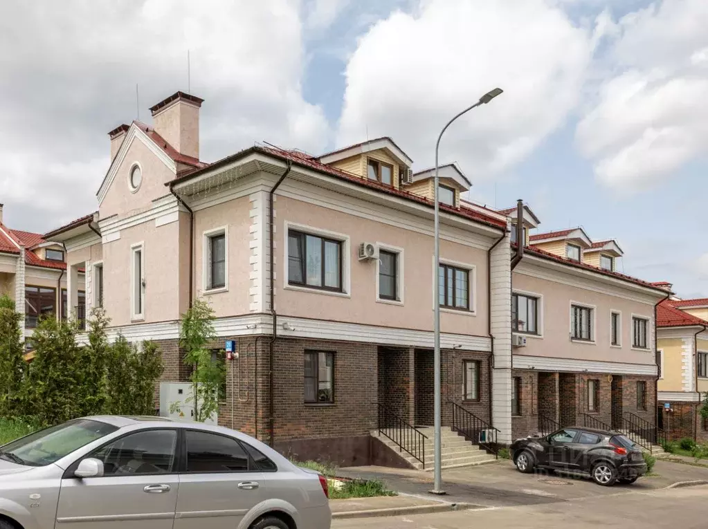 Таунхаус в Москва ул. Харлампиева, 20к1 (165 м) - Фото 1