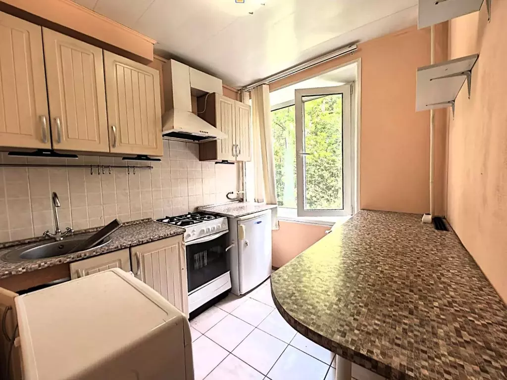 2-к кв. Москва Керченская ул., 10К3 (45.0 м) - Фото 0