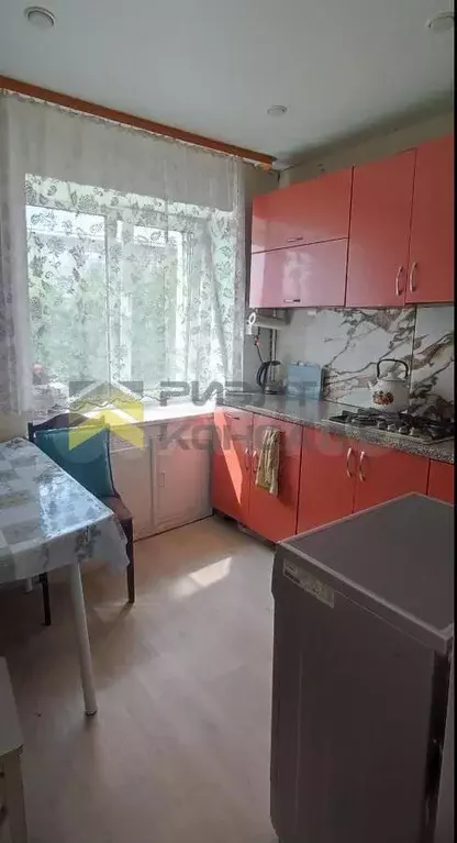2-к. квартира, 43 м, 5/5 эт. - Фото 0