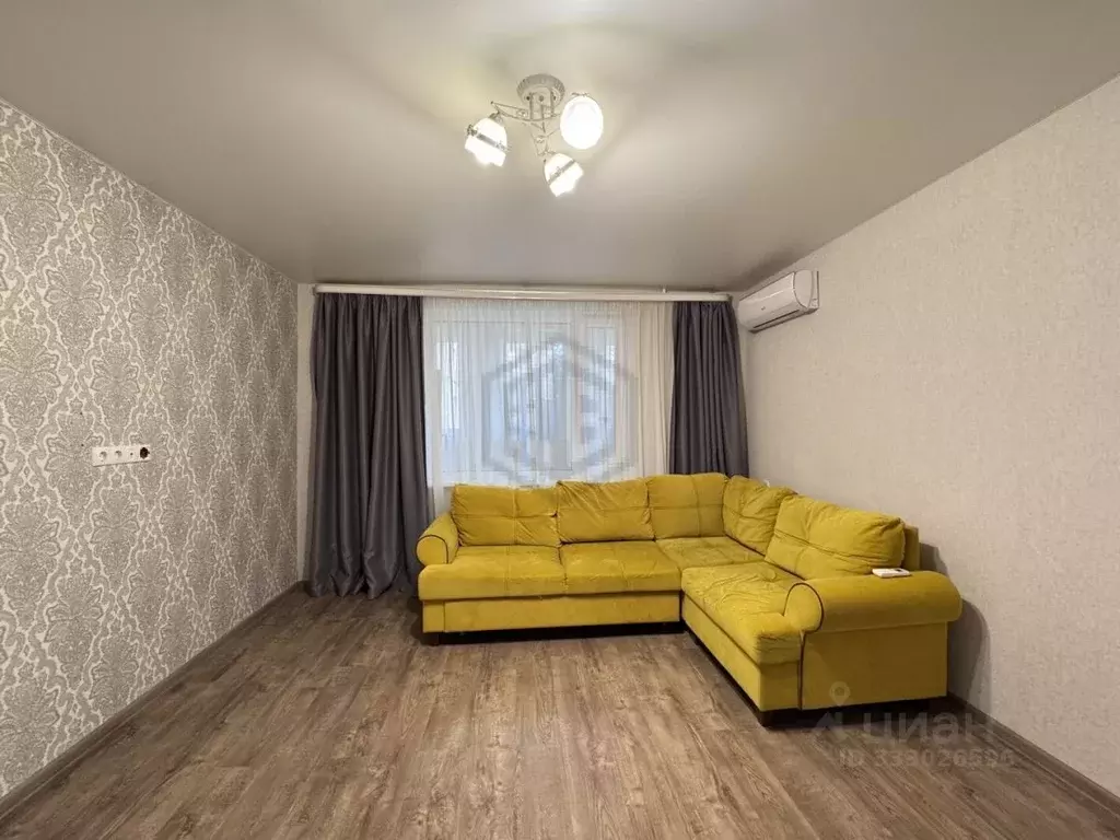3-к кв. Севастополь ул. Астана Кесаева, 5/9 (64.6 м) - Фото 1