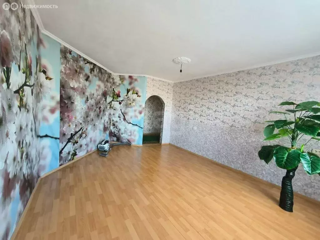 3-комнатная квартира: Улан-Удэ, Ключевская улица, 70А (74.4 м) - Фото 1