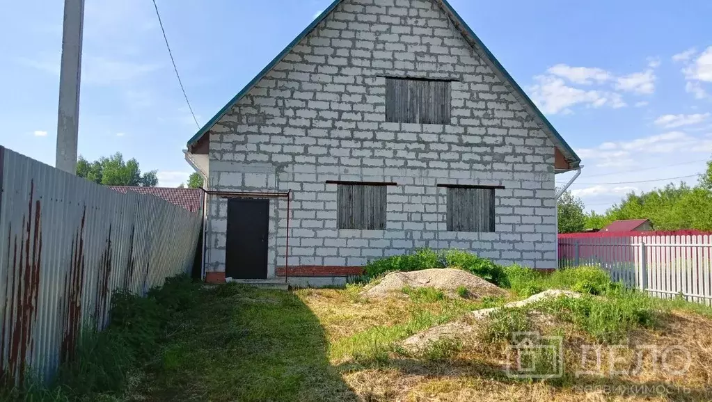 Дом в Рязанская область, Рязанский муниципальный округ, с. Подвязье ... - Фото 1