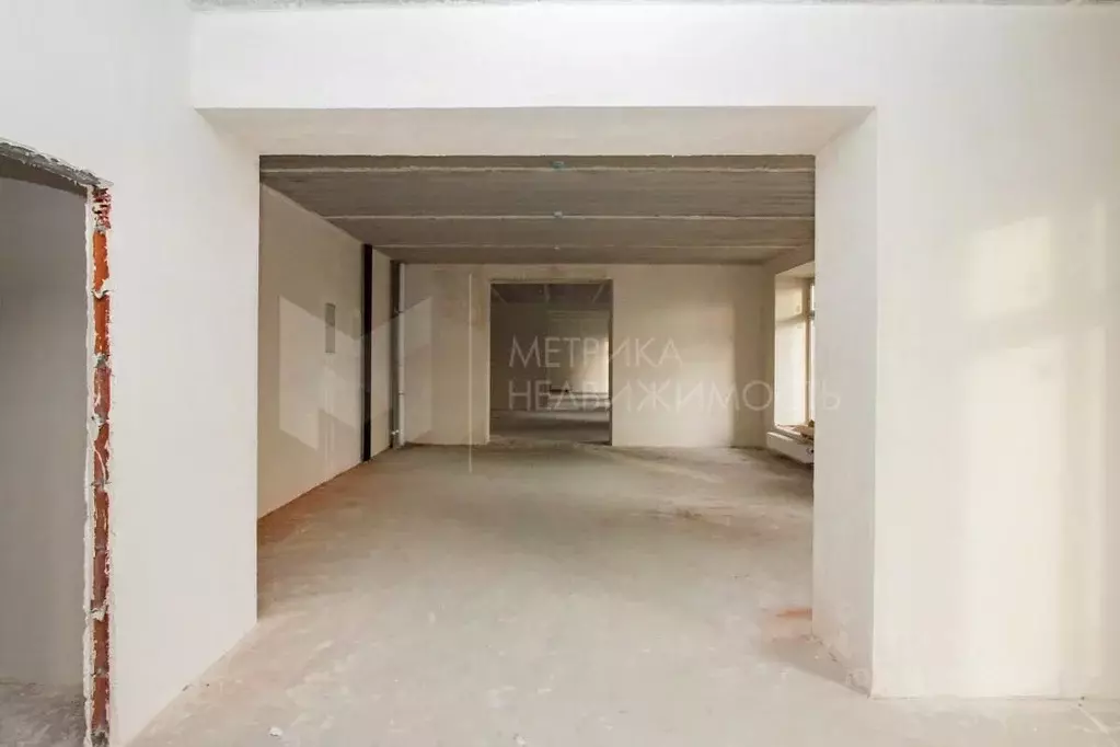 Помещение свободного назначения в Тюменская область, Тюмень ул. ... - Фото 2