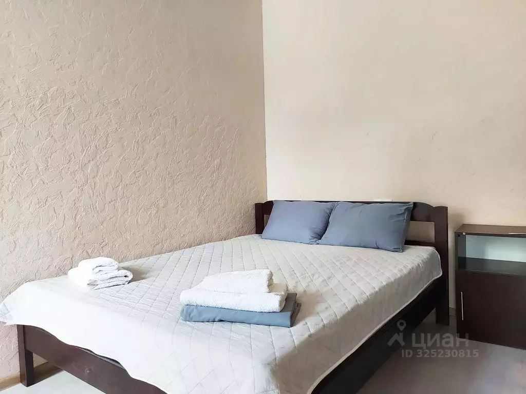 Комната Крым, Керчь ул. Первых Космонавтов, 11 (25.0 м) - Фото 2