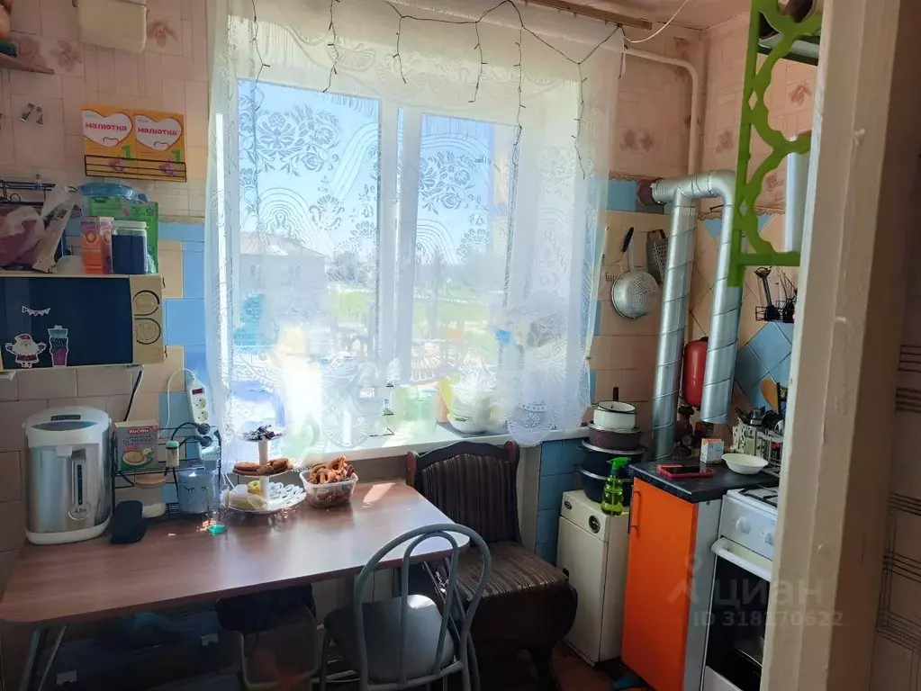 2-к кв. Саратовская область, Татищево рп ул. Школьная (43.8 м) - Фото 0
