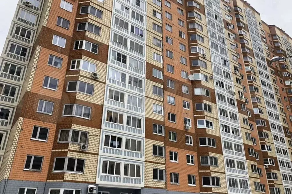 1-к. квартира, 44,4 м, 15/21 эт. - Фото 0