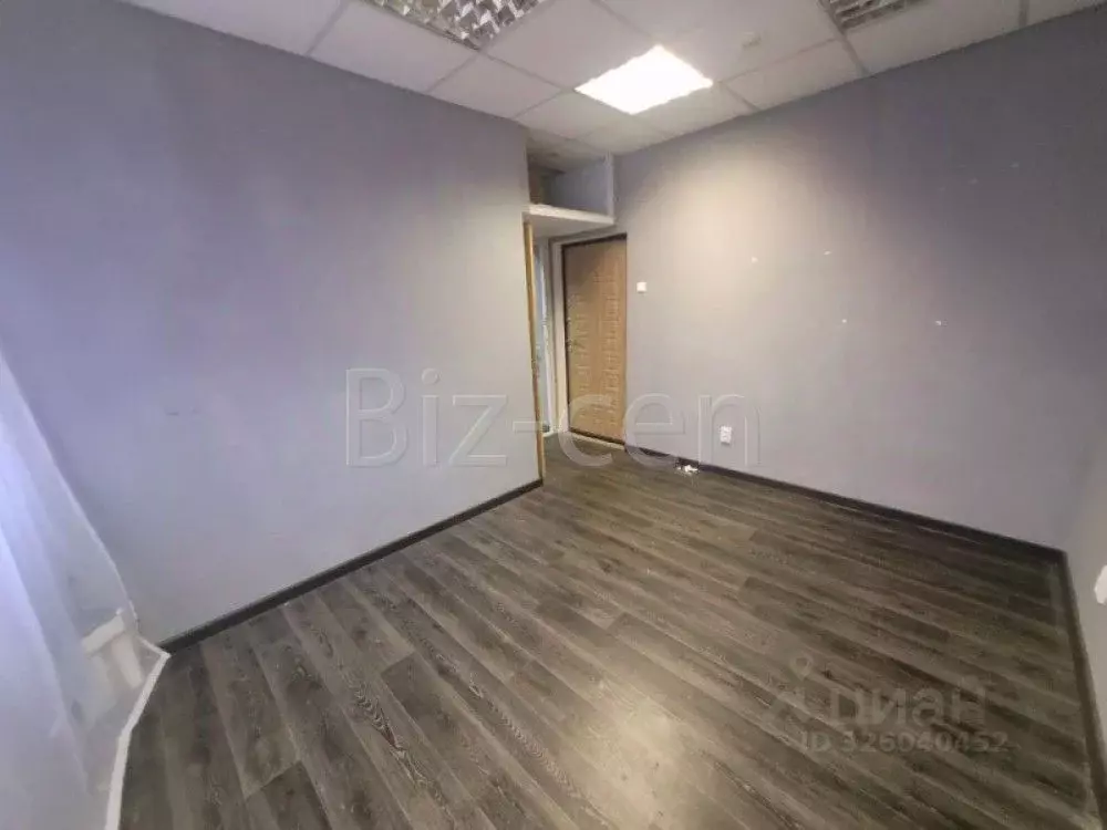 Офис в Санкт-Петербург пл. Конституции, 2 (25 м) - Фото 2