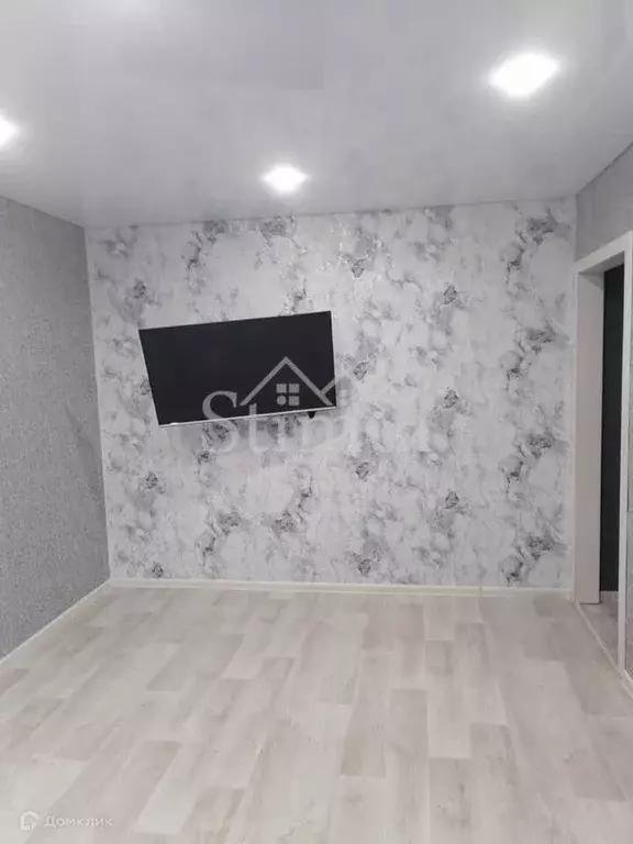Продаётся 4-к квартира, 60.2 м - Фото 1