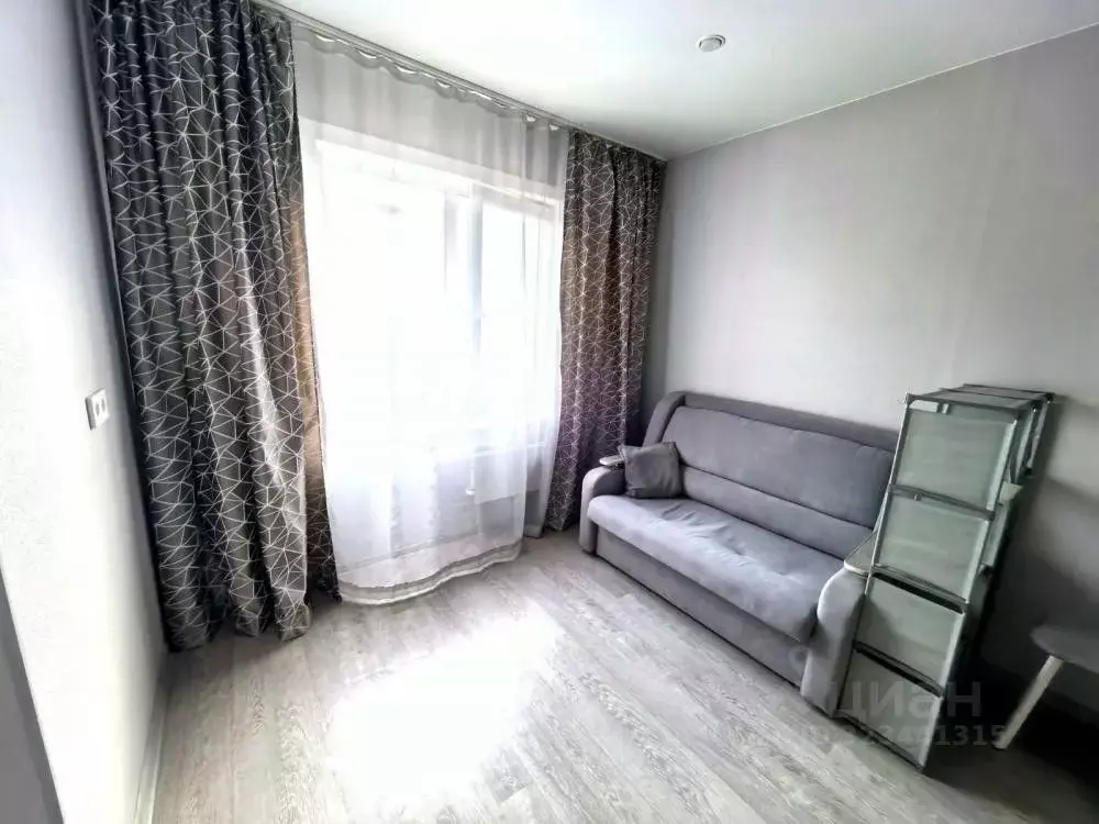 2-к кв. Иркутская область, Иркутск Советская ул., 96 (29.2 м) - Фото 1