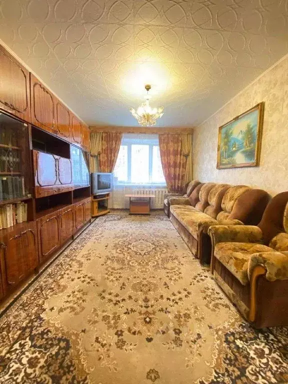 3-к кв. Башкортостан, Стерлитамак Коммунистическая ул., 110 (68.3 м) - Фото 1