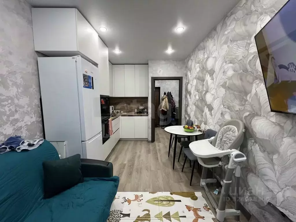 1-к кв. Ямало-Ненецкий АО, Новый Уренгой Таежная ул., 76А (35.1 м) - Фото 2