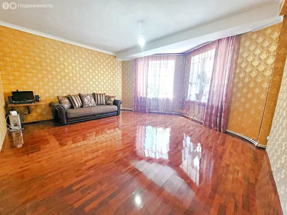3-комнатная квартира: Казань, Дубравная улица, 57к3 (176.6 м) - Фото 1