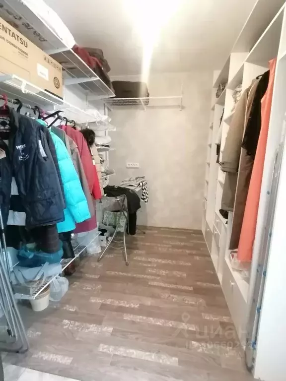 2-к кв. Иркутская область, Иркутск ул. Сурикова, 10 (58.0 м) - Фото 2