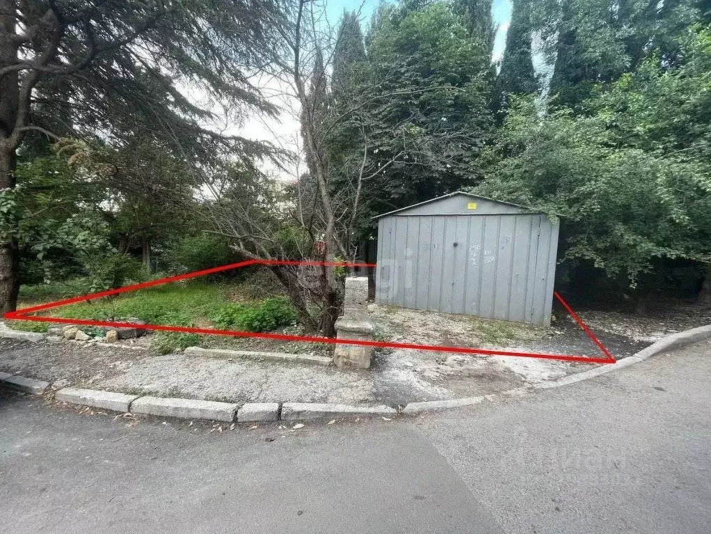 Участок в Крым, Ялта ул. Щербака (0.5 сот.) - Фото 1